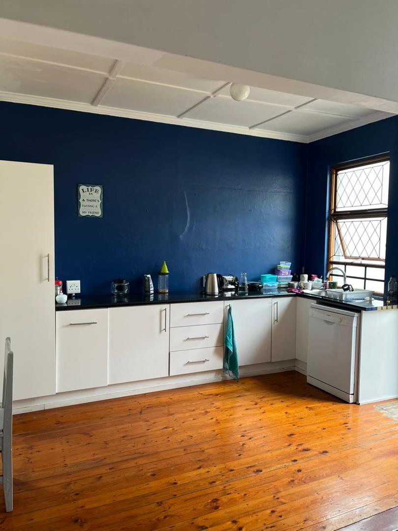 To Let commercial Property for Rent in Richmond Hill Eastern Cape